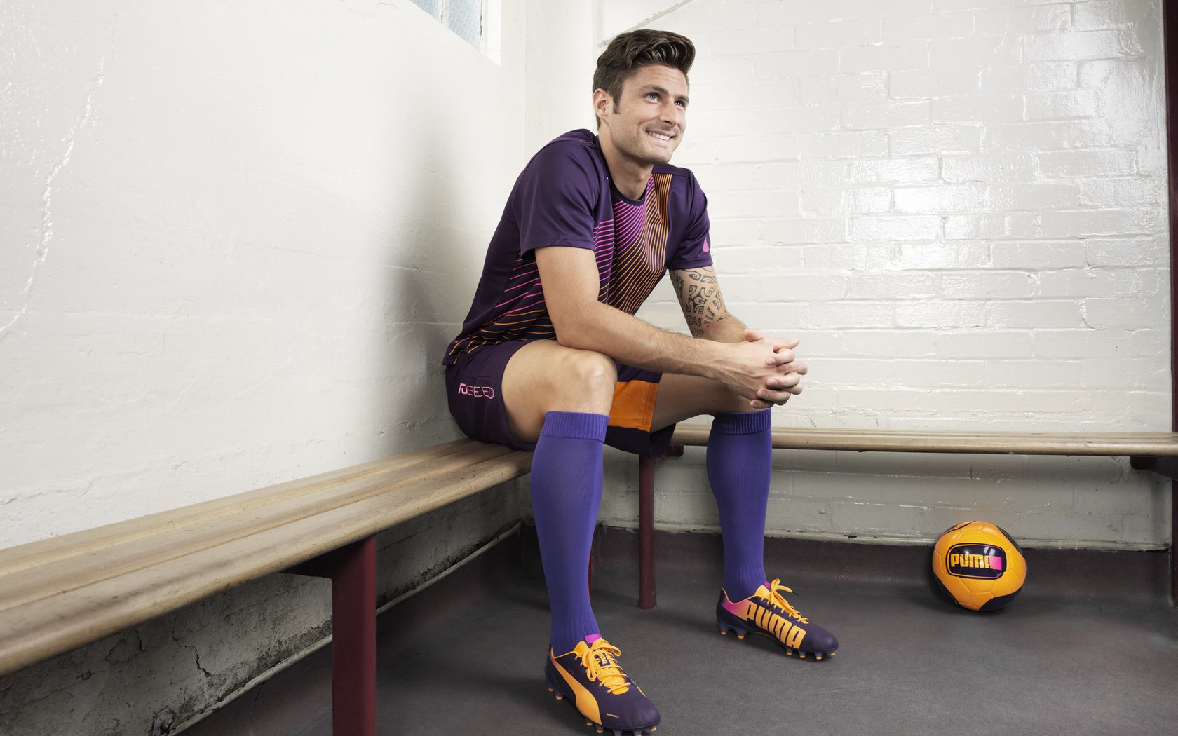 开云·体育官网-荷兰队在国际比赛中表现优异，晋级形势佳